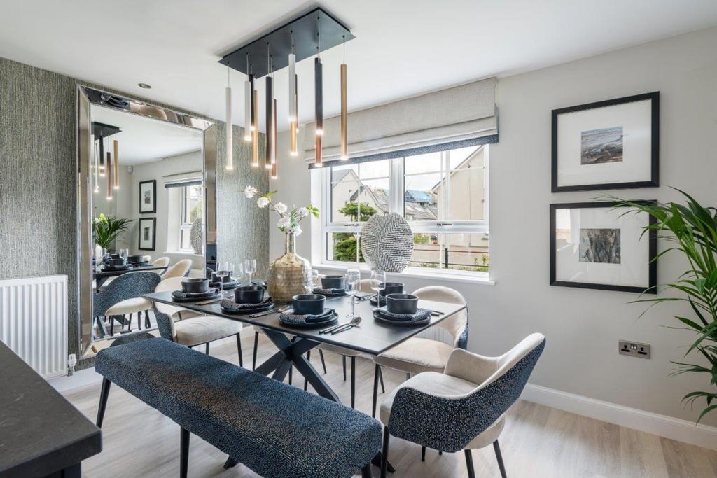 Dining space in detached 4 bedroom home