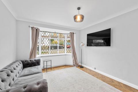 110 Rosebery Road, Epsom, KT18 6AA