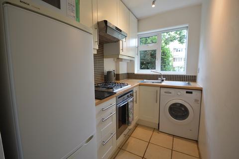 1 bedroom flat to rent, Palmerston Court, Lovelace Gardens