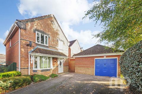 4 bedroom detached house for sale, Blackthorn Road, Attleborough NR17