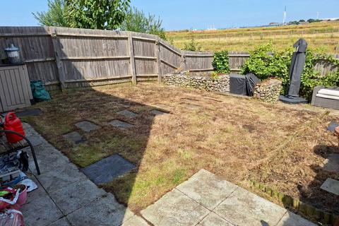 10 Hardy Close, Queenborough, ME11 5AU