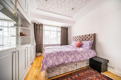 72 Formby Avenue, Stanmore, HA7 2JZ