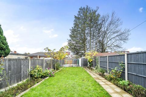 72 Formby Avenue, Stanmore, HA7 2JZ