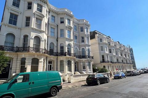 Studio to rent, St Aubyns, Hove BN3 2TH