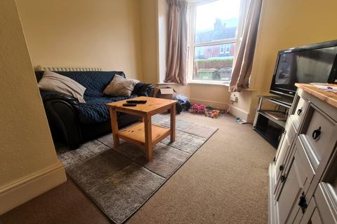 1 bedroom flat to rent, Market Street, Eastleigh SO50