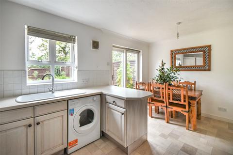 3 bedroom semi-detached house for sale, Hop Garden Road, Hampshire RG27