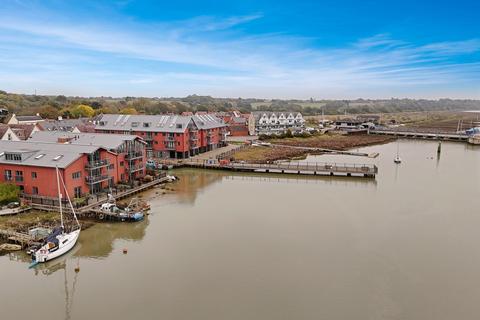 2 bedroom apartment for sale, Walter Radcliffe Road, Wivenhoe, Colchester, CO7