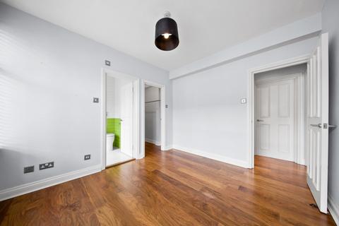 2 bedroom apartment to rent, Archer Street, W1D 7