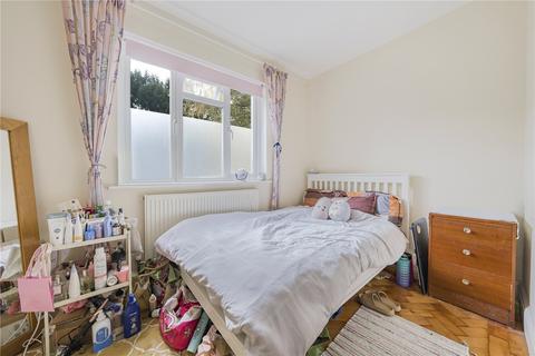 14 Algar Close, Isleworth, TW7 7AQ