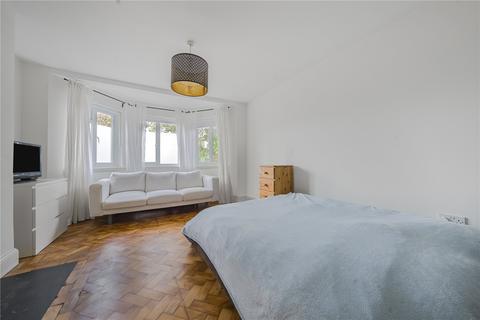 14 Algar Close, Isleworth, TW7 7AQ