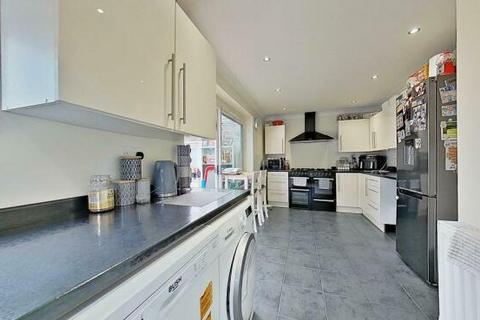 4 bedroom semi-detached house for sale, Sea Street, Herne Bay, CT6