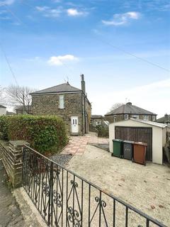 3 bedroom semi-detached house to rent, Low Ash Grove, Shipley BD18