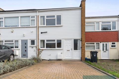 2 bedroom terraced house for sale, Long Green, Chigwell IG7