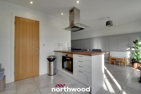 3 Moorings Drive, Thorne, Doncaster, DN8 5FB