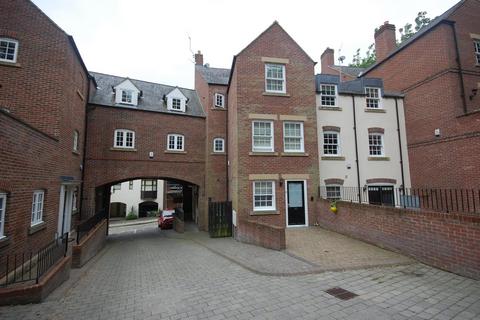 2 bedroom apartment to rent, South Street, Durham City