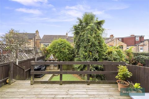 3 bedroom end of terrace house for sale, Turpins Lane, Woodford Green IG8