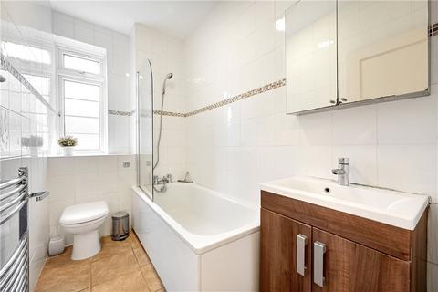 2 bedroom apartment to rent, Chatsworth Court, Pembroke Road, W8