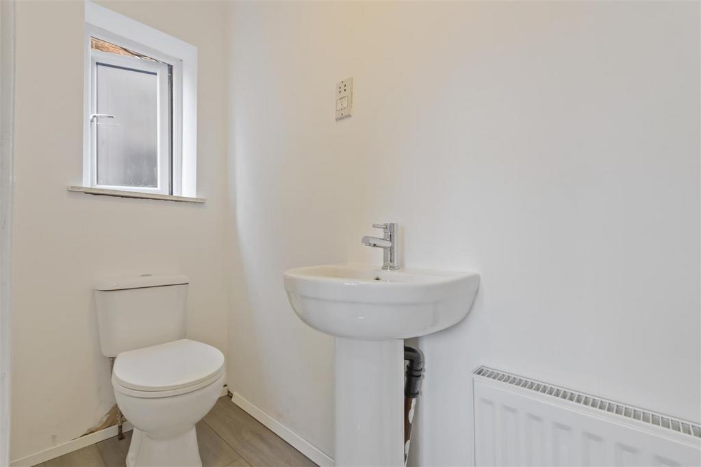 Ensuite shower room