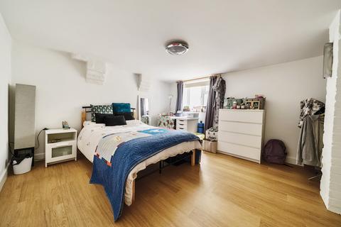 undefined, Recreation Road, Guildford, Surrey, GU1