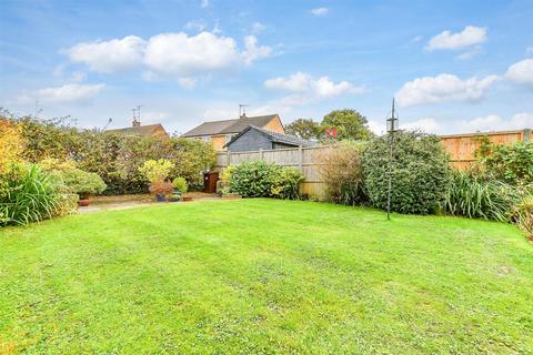 4 bedroom semi-detached house for sale, Darwin Drive, Tonbridge, Kent