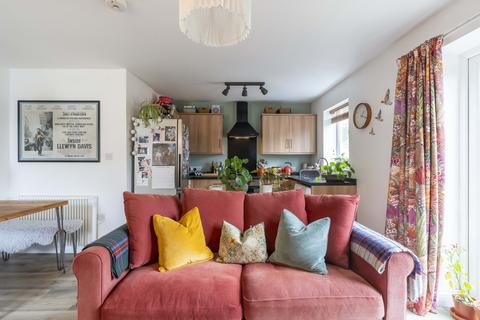 295a Redcatch Road, Bristol, BS3 5EE