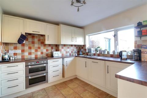 3 bedroom semi-detached house for sale, Box Road, Cam, Dursley