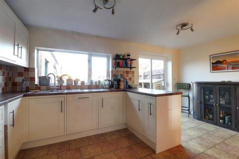 3 bedroom semi-detached house for sale, Box Road, Cam, Dursley