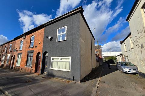 3 bedroom terraced house for sale, Oldham Road, Manchester M40