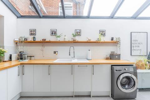 19 Bakers Road, Norwich, NR3 3AZ