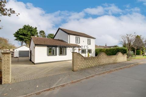 4 bedroom detached house for sale, Overcote Lane, Needingworth