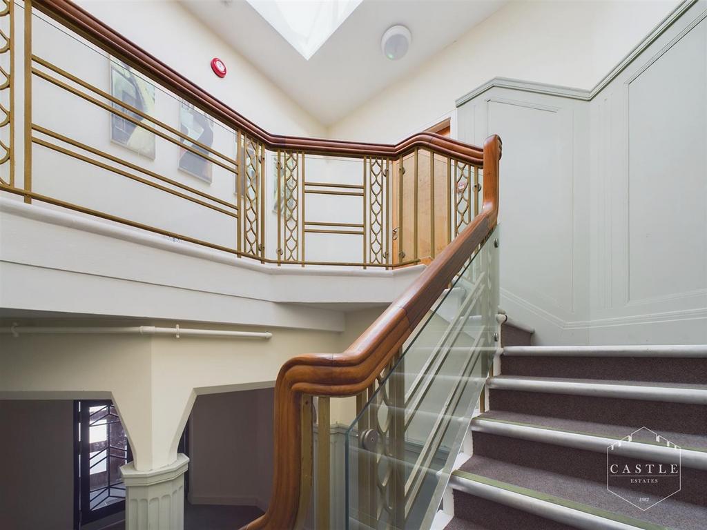 Communal entrance hall