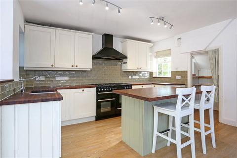 3 bedroom detached house to rent, Middle Bourne Lane, Lower Bourne, Farnham, Surrey, GU10