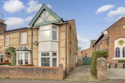 3 bedroom end of terrace house for sale, Victoria Street, High Wycombe HP11