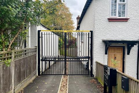 Garage for sale, Kingsmead Road, London