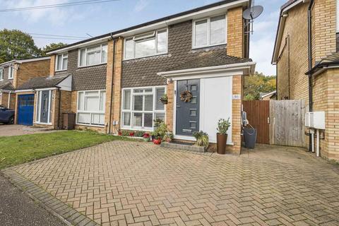 3 bedroom semi-detached house for sale, Ringway Road, Park Street, St. Albans