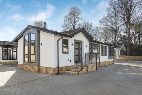 2 bedroom park home for sale, Nightingale Rise, Addlestone KT15