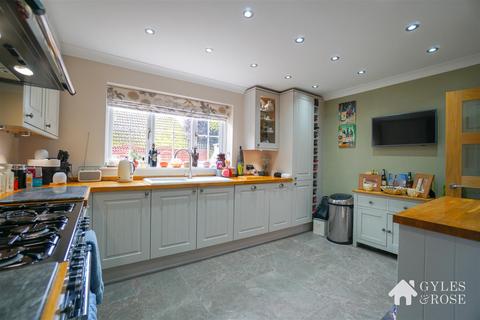 4 bedroom detached house for sale, Manningtree