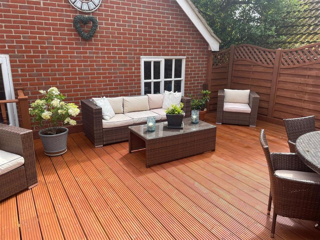 Vendor photo   decking