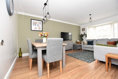 3 bedroom bungalow for sale, Sandpiper Approach, Morley, Leeds, West Yorkshire