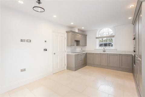 3 bedroom end of terrace house to rent, Bowgate Mews, St. Peters Close, St. Albans, Hertfordshire, AL1