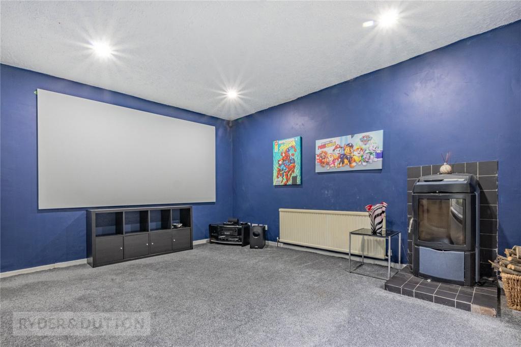 Family / Cinema Room