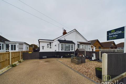 2 bedroom semi-detached bungalow for sale, Regent Road, Mablethorpe LN12