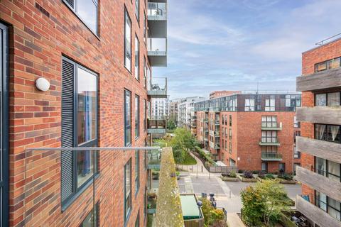 2 bedroom flat for sale, 4 Barry Blandford Way, London E3