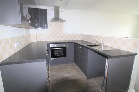 3 bedroom apartment to rent, Stafford Street, Cannock