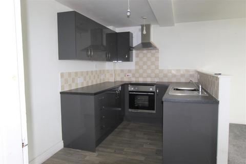 3 bedroom apartment to rent, Stafford Street, Cannock