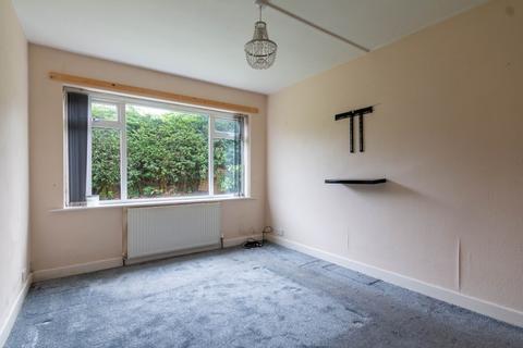 1 bedroom flat for sale, Deanwood Crescent, Allerton, Bradford, West Yorkshire, BD15