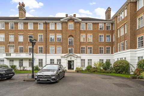 2 bedroom flat for sale, Wimbledon Park Side, Wimbledon Common, London, SW19