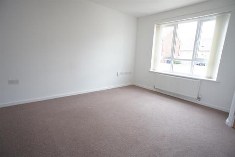 2 bedroom terraced house to rent, Greenfinch grove, Birchwood, Warrington