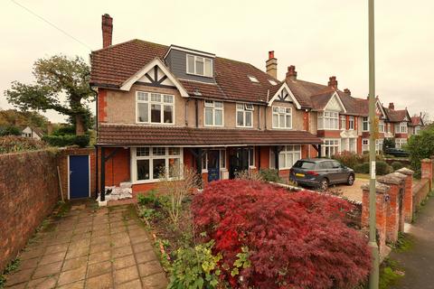 6 bedroom semi-detached house for sale, Oaklands Road, Havant