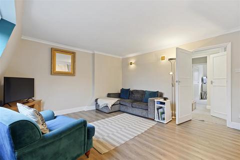 2 bedroom flat to rent, Edith Road, London, W14